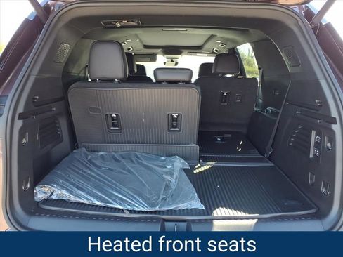 New 2026 Chevrolet Traverse High Country w/ LPO, Floor Liner Package image 28