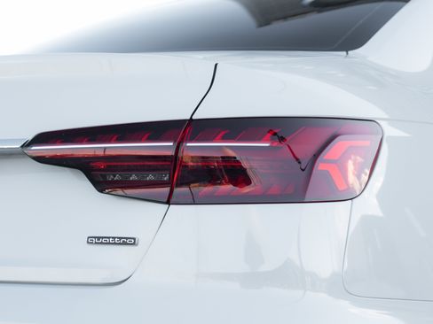 Certified 2022 Audi A4 2.0T Premium Plus w/ Premium Plus Package image 30