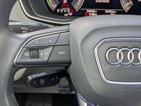 Used 2023 Audi Q5 e Premium w/ Convenience Package AWD/4WD image 10