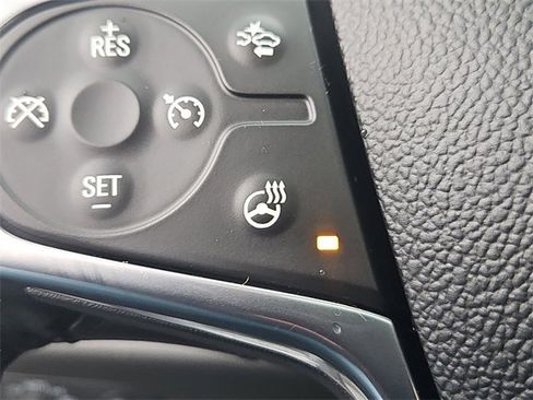 Used 2020 Chevrolet Traverse RS image 22