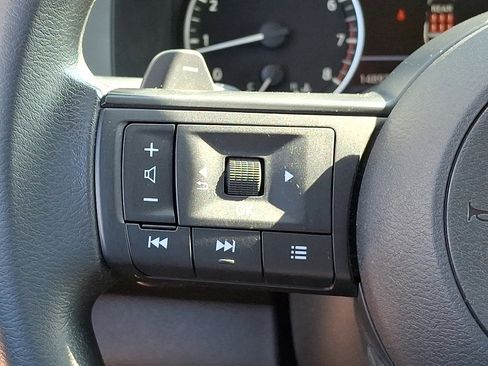 Certified 2024 Nissan Pathfinder S image 21