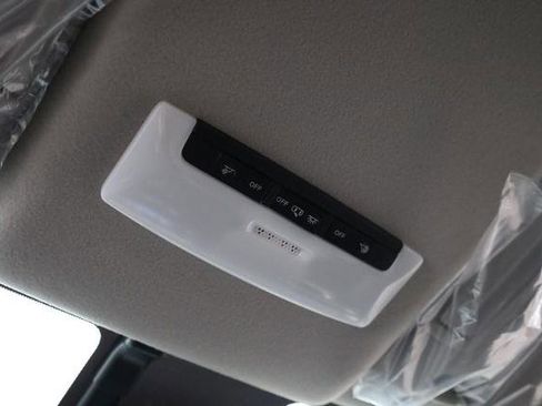 New 2025 Nissan Versa S w/ Trunk Package image 16