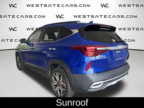 Used 2023 Kia Seltos SX w/ SX Sunroof Package AWD/4WD image 5