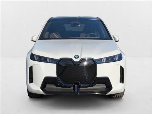 New 2026 BMW iX xDrive60 image 6