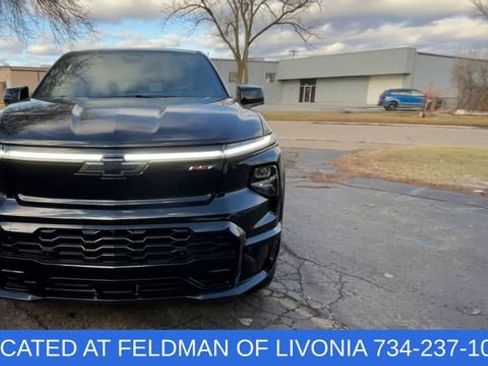 Certified 2024 Chevrolet Silverado EV RST image 3