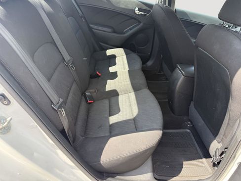 Used 2016 Kia Forte LX FWD image 11