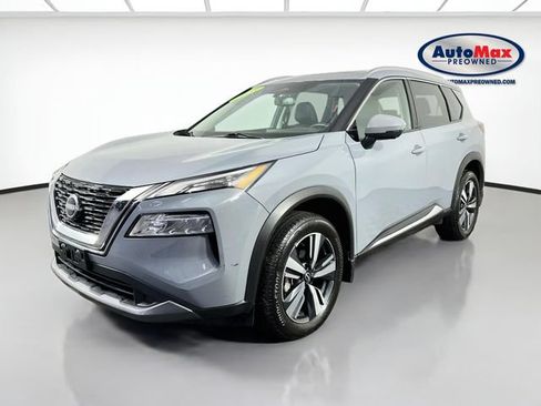 Used 2023 Nissan Rogue SL AWD/4WD image 5