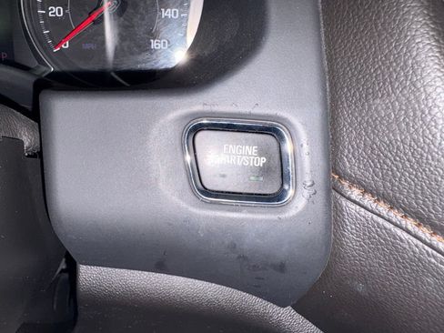 Used 2022 GMC Acadia AT4 w/ Preferred Package AWD/4WD image 33