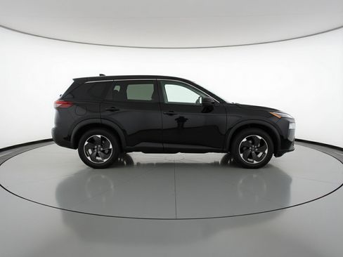 Used 2025 Nissan Rogue SV AWD/4WD image 11