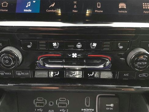 Used 2022 Jeep Grand Cherokee Trailhawk w/ Advanced Protech Group II image 27