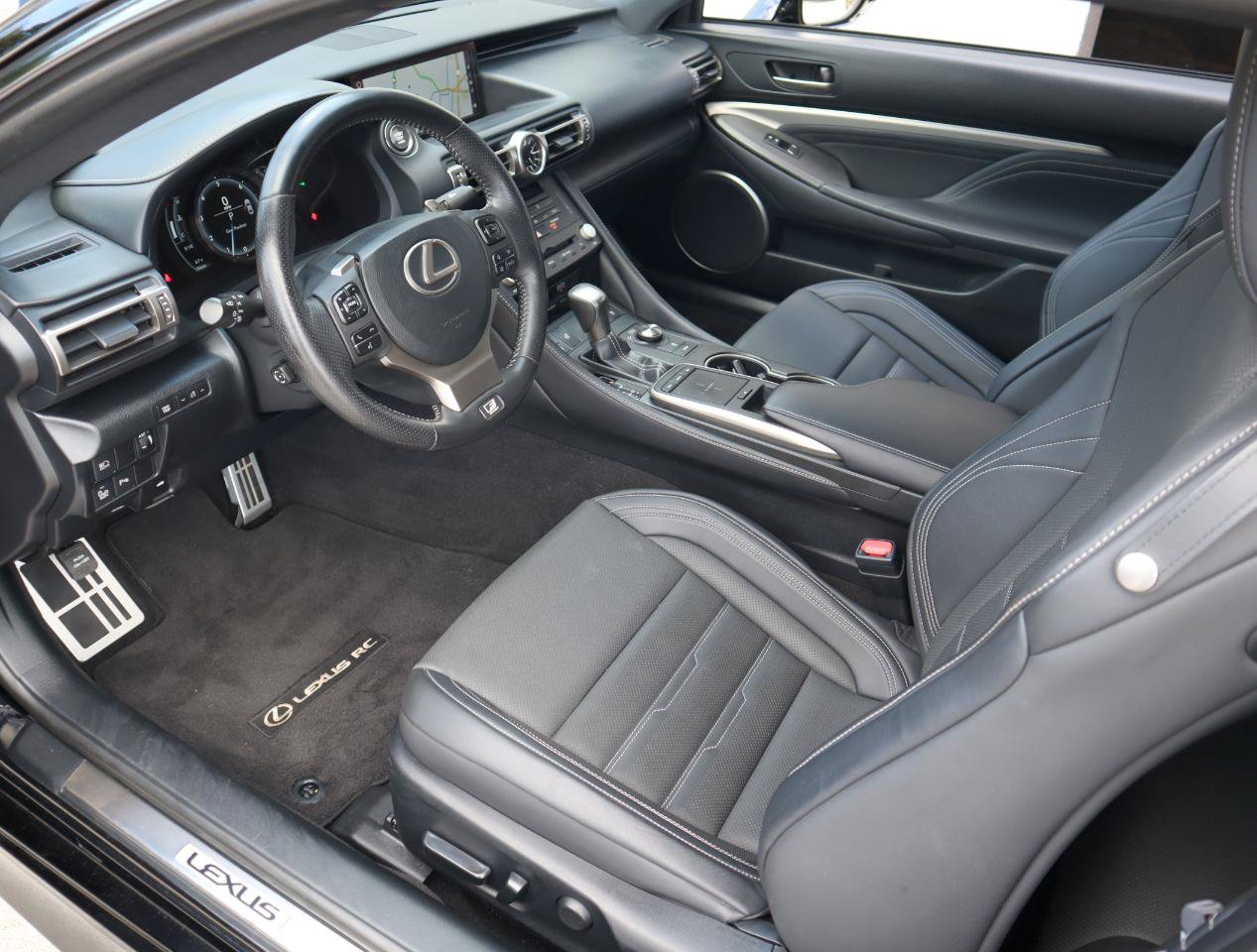 Used 2019 Lexus RC 350 F Sport w/ Accessory Package RWD image 15