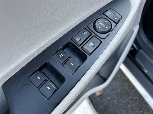 Used 2019 Hyundai Tucson SEL image 16