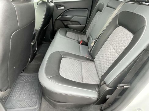 Used 2020 Chevrolet Colorado Z71 image 13