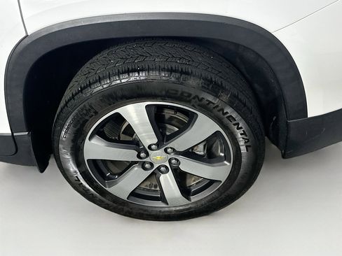 Used 2019 Chevrolet Traverse LT w/ LT Premium Package image 11