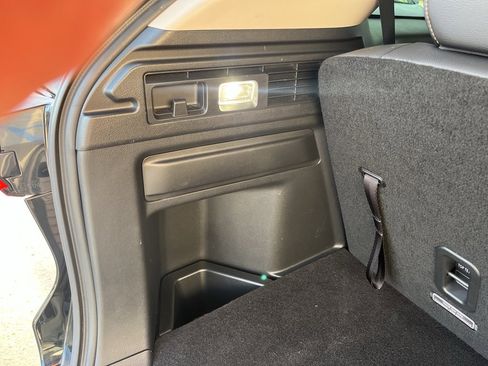 Certified 2025 MAZDA CX-90 3.3 Turbo w/ Preferred Package image 27