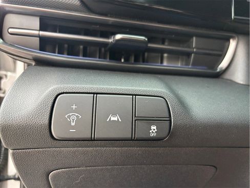 Used 2022 Hyundai Elantra N FWD image 32