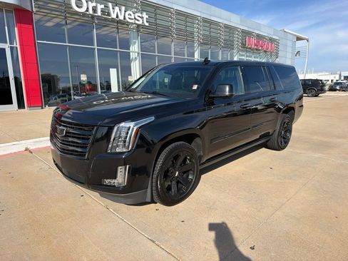 Used 2019 Cadillac Escalade ESV Platinum w/ Escalade Sport Edition AWD/4WD image 1