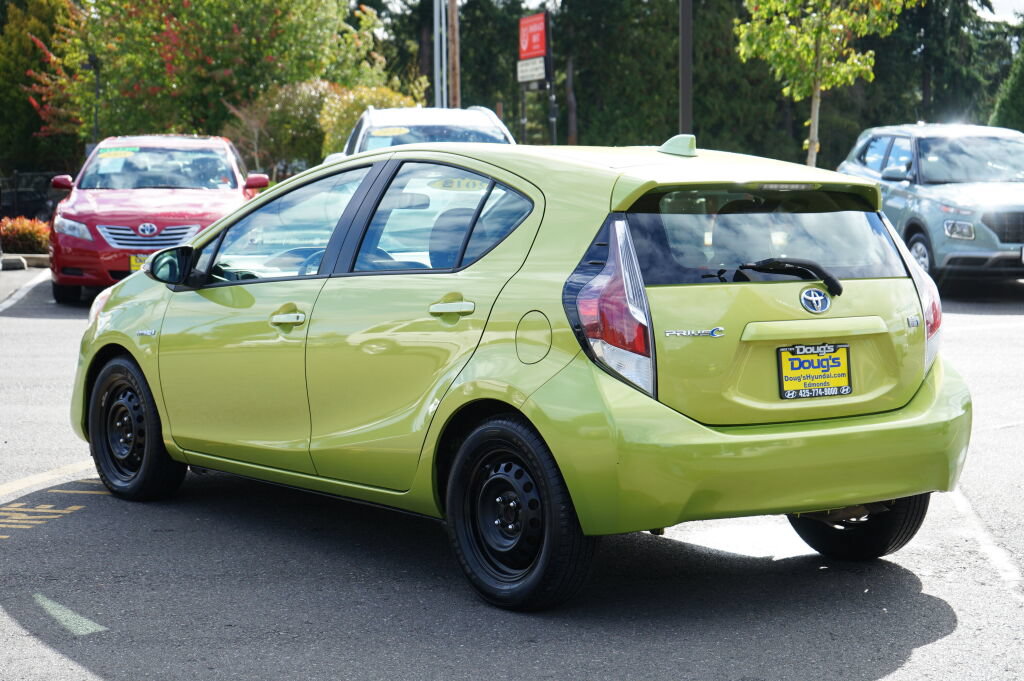 Used 2015 Toyota Prius C Two FWD image 8
