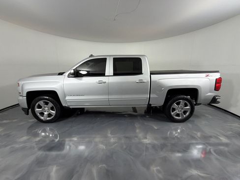 Used 2018 Chevrolet Silverado 1500 LT w/ All Star Edition AWD/4WD image 5