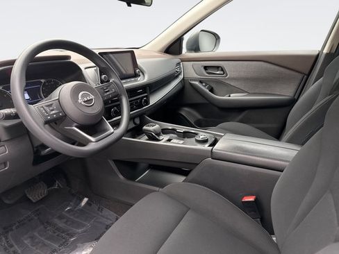 Used 2023 Nissan Rogue S AWD/4WD image 10