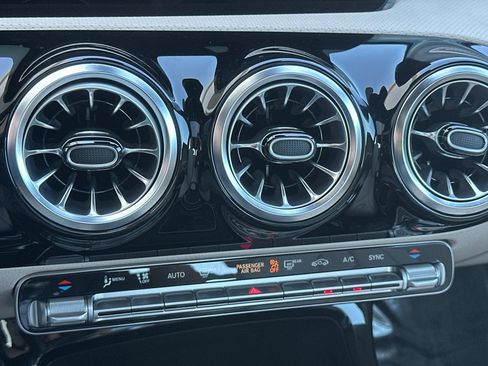 Certified 2022 Mercedes-Benz A 220 image 20