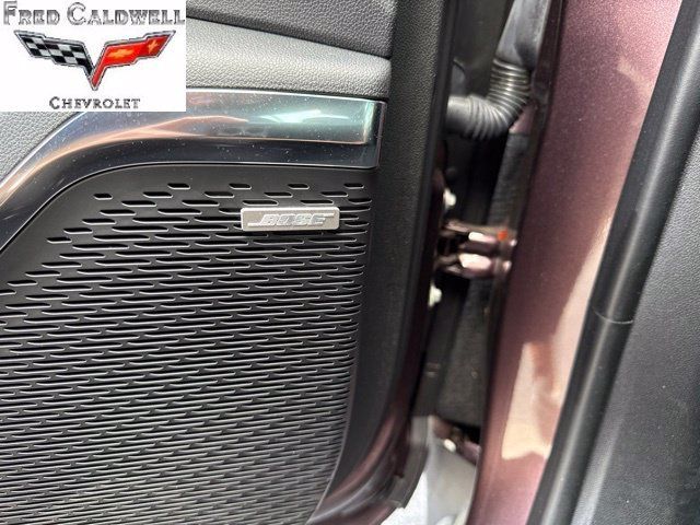 Used 2025 GMC Acadia Elevation w/ Elevation Premium Package FWD image 12