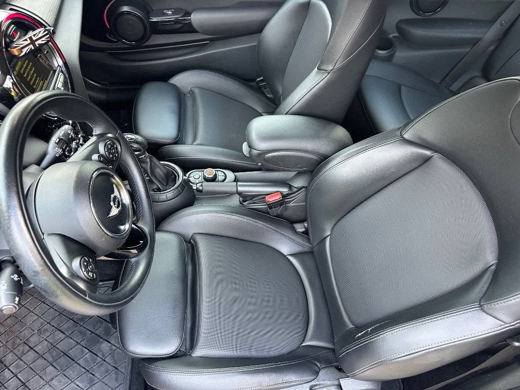 Used 2016 MINI Cooper S FWD image 17
