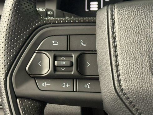 Used 2026 Toyota Tacoma SR5 AWD/4WD image 20