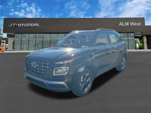 New 2026 Hyundai Venue SEL image 1