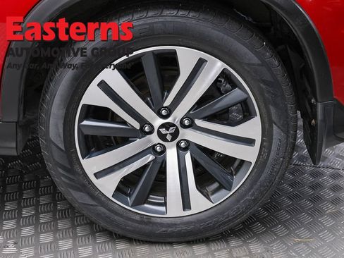 Used 2023 Mitsubishi Outlander Sport ES AWD/4WD image 8