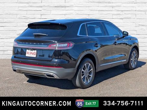 Used 2022 Lincoln Nautilus Reserve image 5