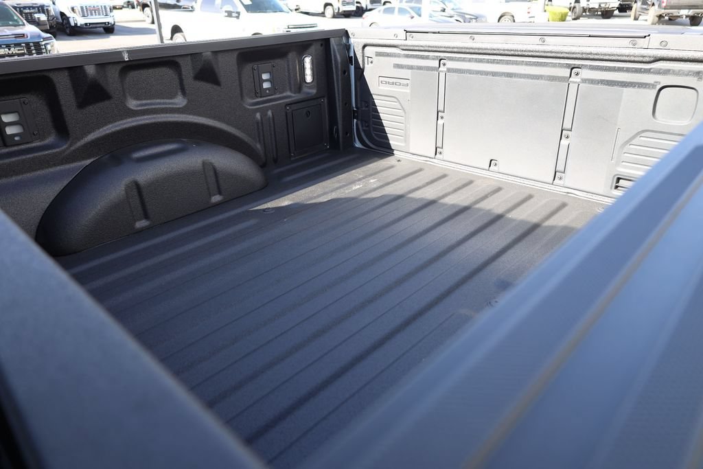 Used 2026 Ford F150 Raptor w/ Equipment Group 803A Raptor R AWD/4WD image 21