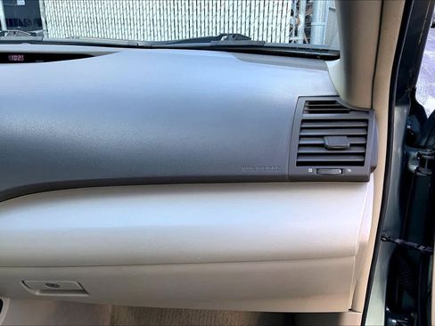 Used 2008 Toyota Camry LE image 19