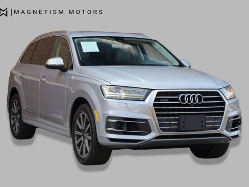 Used 2017 Audi Q7 3.0T Premium Plus AWD/4WD image 6