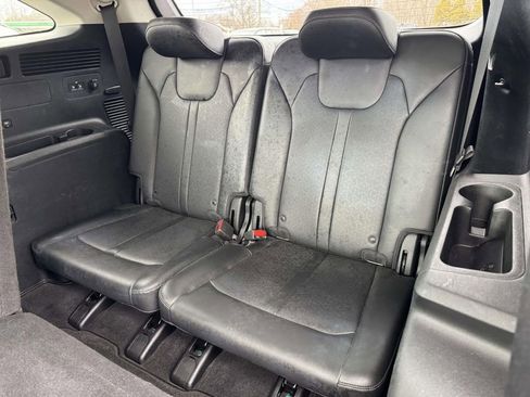 Used 2023 Kia Sorento S w/ Panoramic Sunroof Package FWD image 10