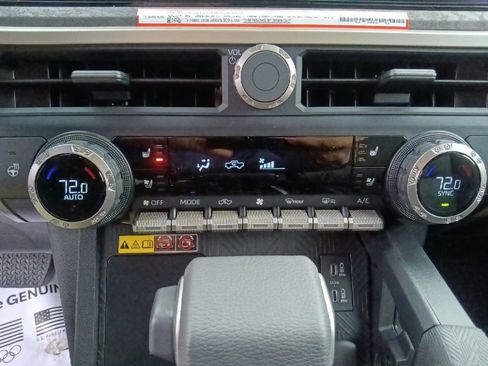 New 2026 Toyota Tacoma Limited AWD/4WD image 22