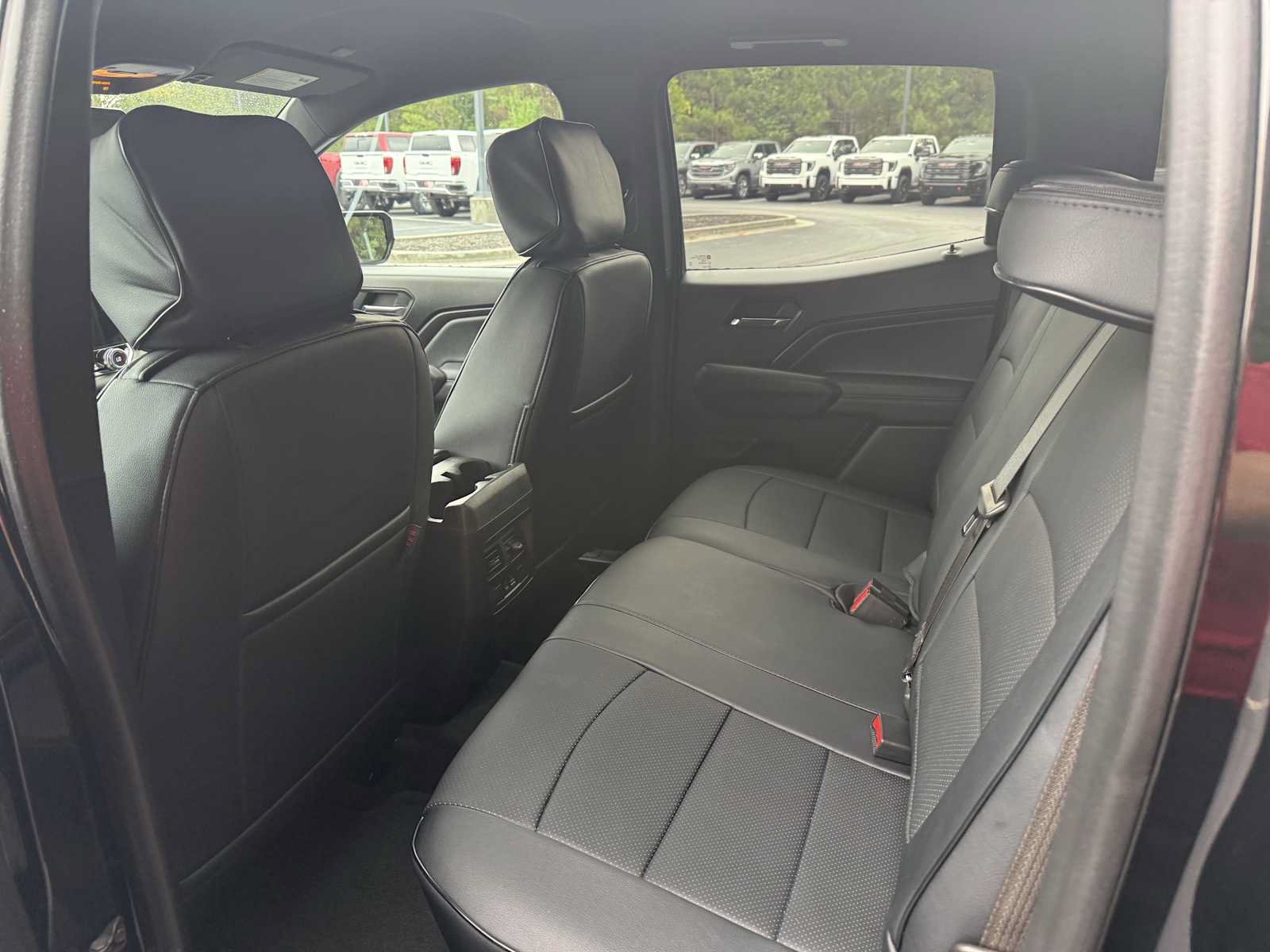 Used 2024 GMC Canyon Elevation w/ Convenience Package RWD image 11