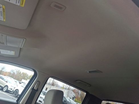 Used 2022 Ford Ranger XLT w/ Equipment Group 302A High image 19