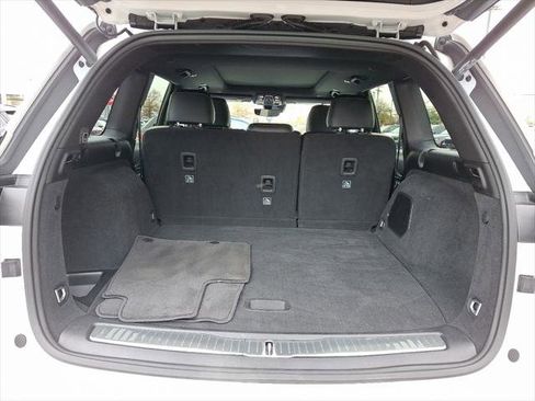 Certified 2023 Jeep Grand Cherokee Overland image 18