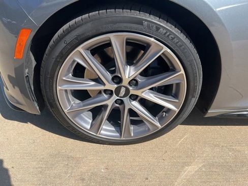 Used 2021 Cadillac CT5 V w/ Premium Package image 8