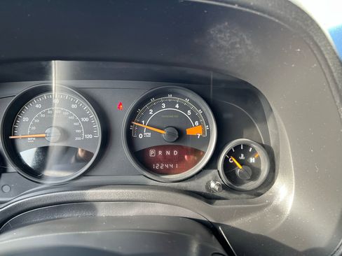 Used 2017 Jeep Patriot Latitude image 18