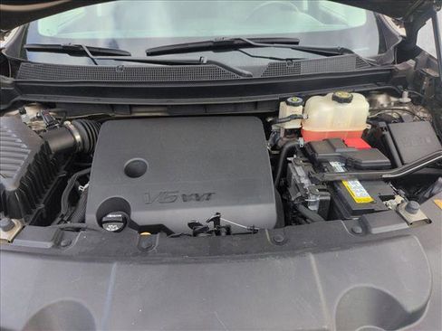 Used 2020 Chevrolet Traverse LT image 24