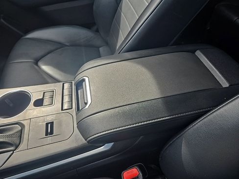 Used 2022 Toyota Highlander XLE image 62