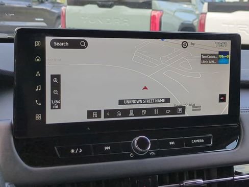 Used 2025 Mitsubishi Outlander SE FWD image 21