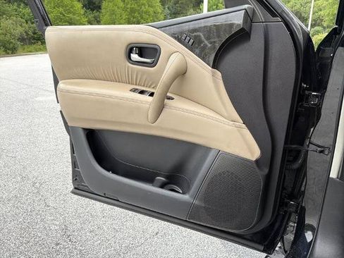 Certified 2022 Nissan Armada Platinum w/ Captain's Chairs Package RWD image 15
