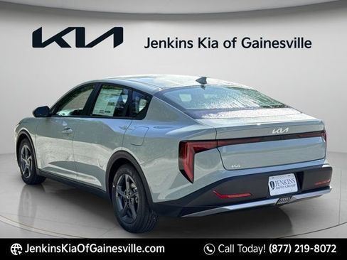 New 2026 Kia K4 FWD image 5