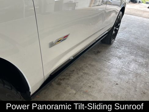 Used 2024 Cadillac Escalade V AWD/4WD image 19