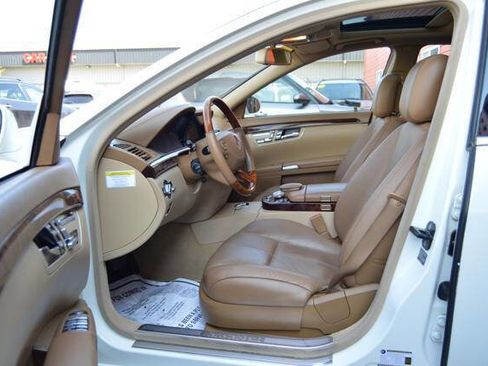 Used 2007 Mercedes-Benz S 550 image 11