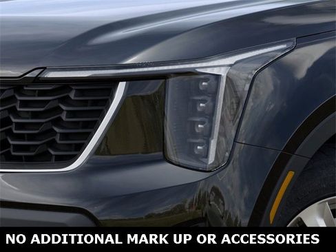 New 2026 Kia Sorento LX image 10