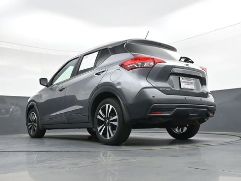 Used 2020 Nissan Kicks SV image 38